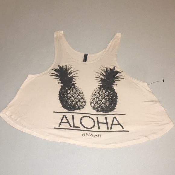 Full Tilt Tank Top - Picture 2 of 4